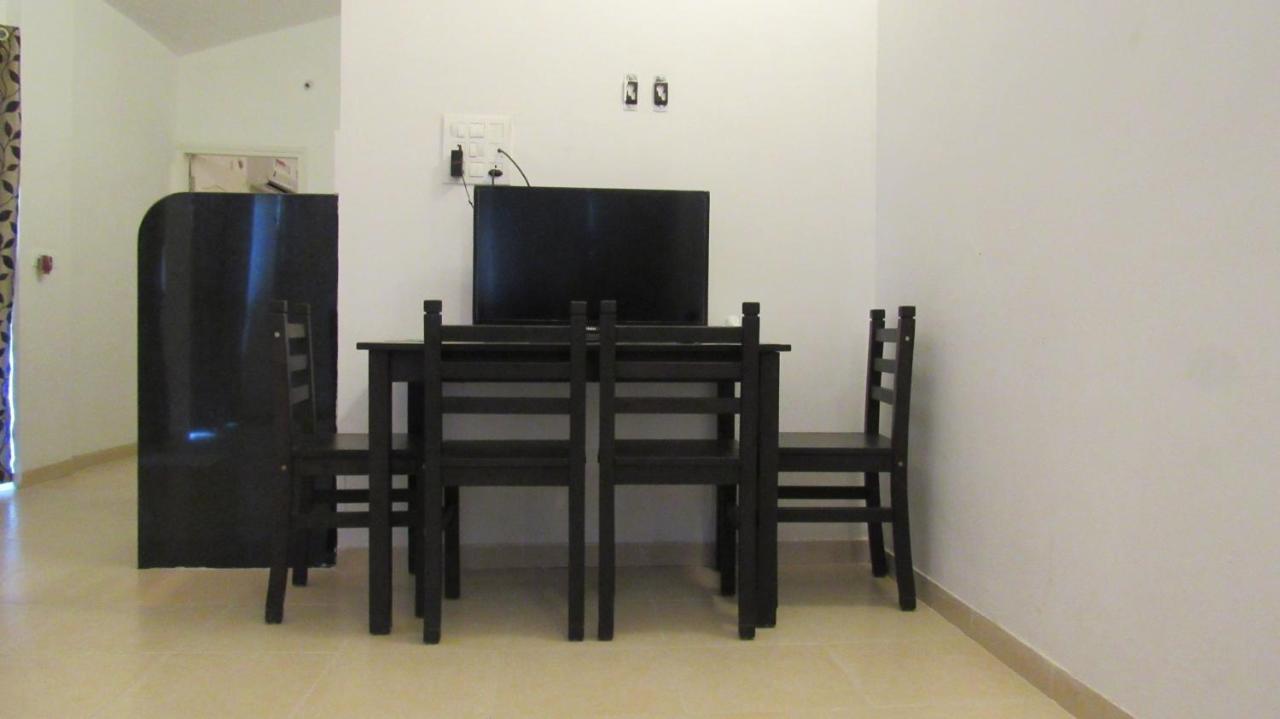 Retreat Chalets, The Nest, At Sparsh Resorts, Karjat Exterior foto