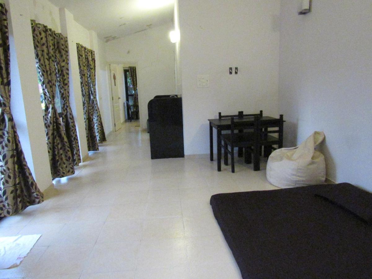 Retreat Chalets, The Nest, At Sparsh Resorts, Karjat Exterior foto